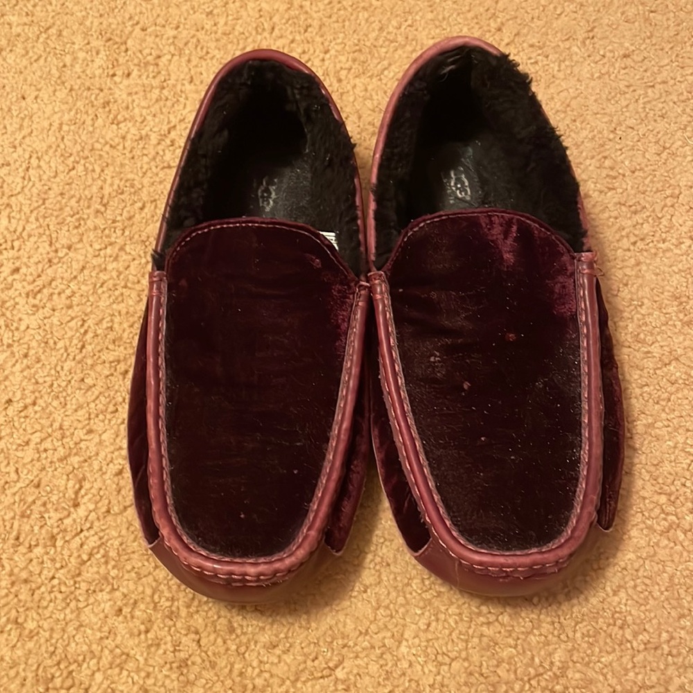 Ugg slippers